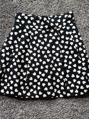 H&M- Y2K Heart Skirt